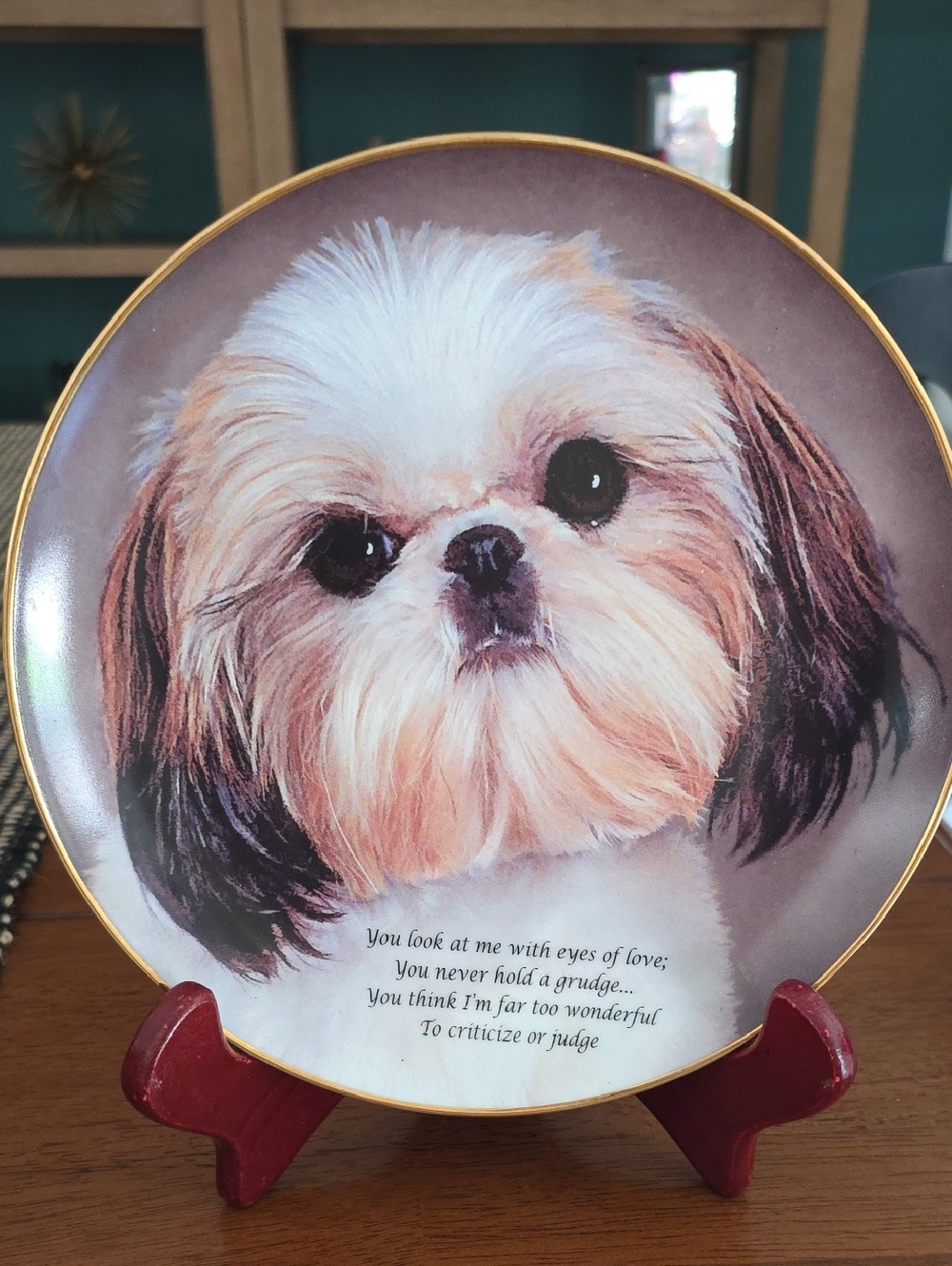 Decorative Dog Portrait Plate with Gold Rim
